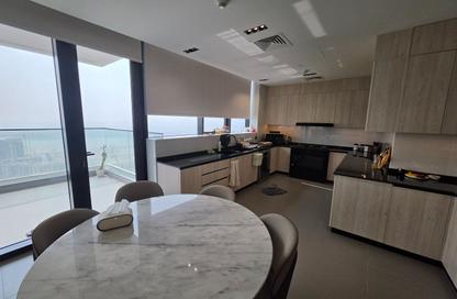 Apartment - 3 Bedrooms - 5 Bathrooms for sale in Al Khan Corniche - Al Khan - Sharjah