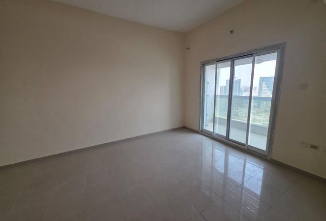 141933117 - Property Image 2