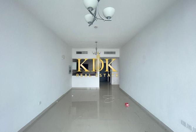 70268393 - صورة العقار 2