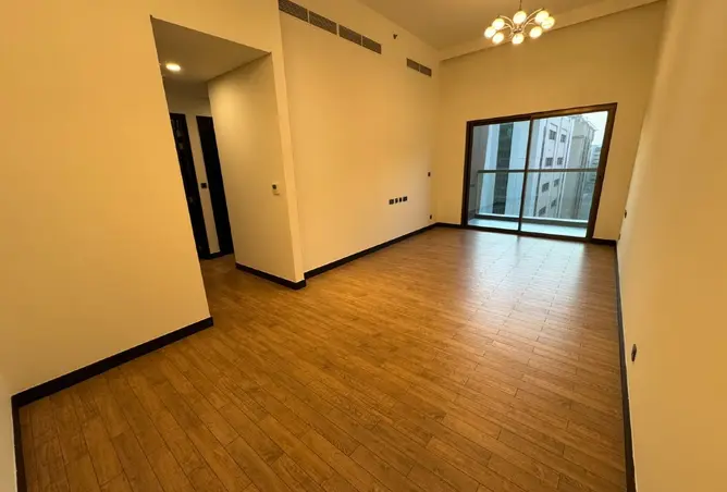 155590378 - Property Image 3