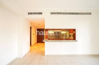 Apartment - 1 Bedroom - 1 Bathroom for sale in South Ridge 6 - South Ridge - Downtown Dubai - Dubai Apartment - 1 Bedroom - 1 Bathroom for sale in South Ridge 6 - South Ridge - Downtown Dubai - Dubai