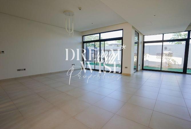 54927916 - صورة العقار 2