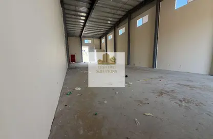 Warehouse - Studio - 2 Bathrooms for rent in Umm Dir - Umm Al Quwain