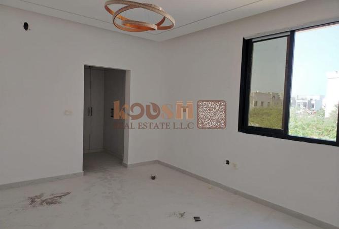 60908363 - Property Image 2