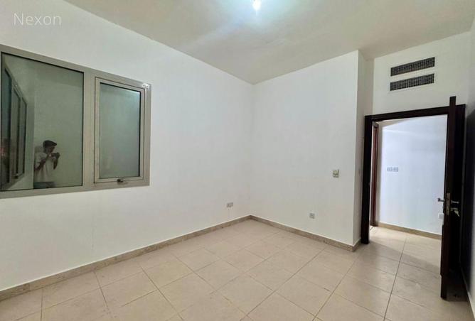 79417058 - صورة العقار 3