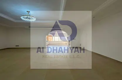 فيلا - 5 غرف نوم - 7 حمامات للبيع في القراين 2 - القراين - الشارقة