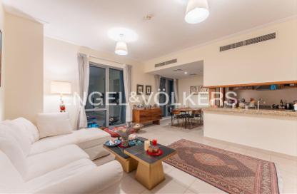 Apartment - 1 Bedroom - 1 Bathroom for sale in Aurora Tower - Marina Promenade - Dubai Marina - Dubai