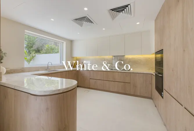 160113154 - Property Image 3
