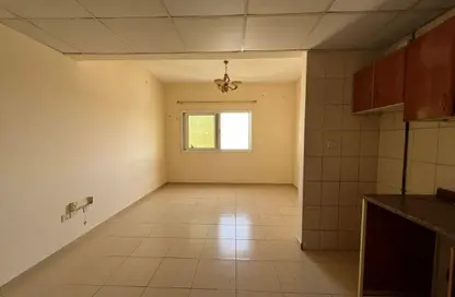 Apartment - Studio - 1 Bathroom for rent in Al Butina B - Al Butina - Sharjah