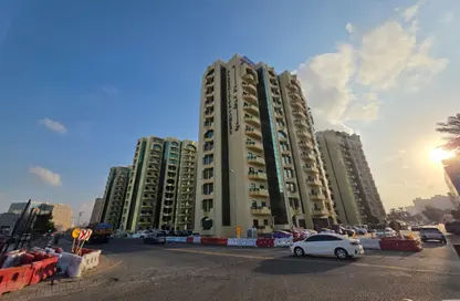 Apartment - 2 Bedrooms - 2 Bathrooms for sale in Al Rashidiya Towers - Ajman Downtown - Ajman