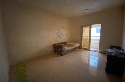 Apartment - 2 Bedrooms - 2 Bathrooms for rent in Al Qulaya'ah - Al Sharq - Sharjah Apartment - 2 Bedrooms - 2 Bathrooms for rent in Al Qulaya'ah - Al Sharq - Sharjah