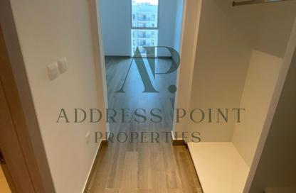 Apartment - 2 - 3 for sale in Waters Edge - Yas Island - Abu Dhabi Apartment - 2 - 3 for sale in Waters Edge - Yas Island - Abu Dhabi
