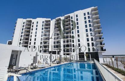 Apartment - 2 - 3 for sale in Waters Edge - Yas Island - Abu Dhabi