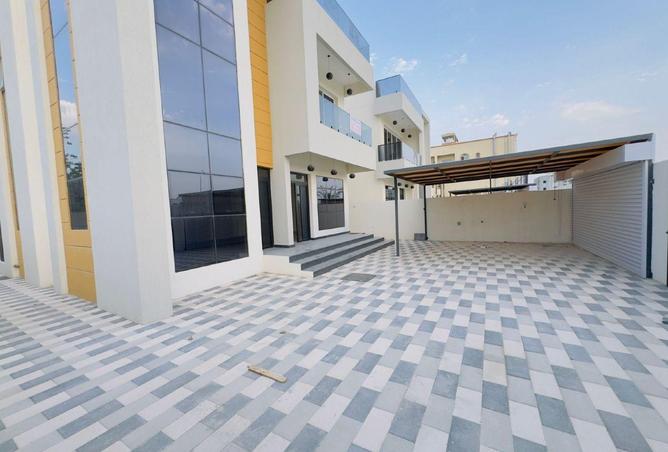 82390070 - Property Image 3