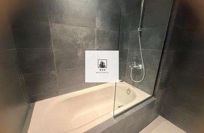 Apartment - 2 - 3 for rent in The Boulevard 1 - Aljada - Sharjah