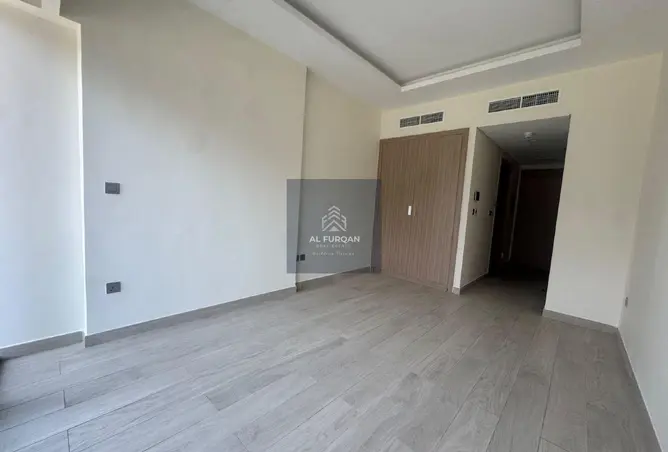 151910986 - Property Image 3