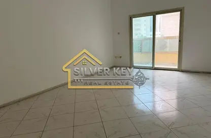 شقة - 2 غرف نوم - 2 حمامات للايجار في المجاز 3 - المجاز - الشارقة