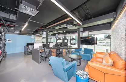 Office Space - Studio for sale in The Binary Tower - Business Bay - Dubai