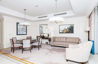 Apartment - 2 Bedrooms - 3 Bathrooms for sale in Kempinski BLVD - Downtown Dubai - Dubai