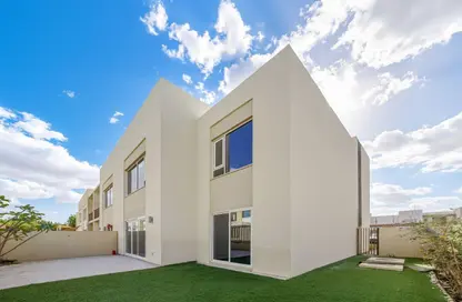 Apartment - 3 Bedrooms - 1 Bathroom for rent in Block 38 - Urbana 1 - Urbana - EMAAR South - Dubai South (Dubai World Central) - Dubai