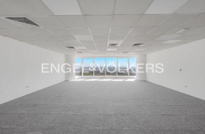 Office Space - Studio - 1 Bathroom for rent in Churchill Executive Tower - Churchill Towers - Business Bay - Dubai