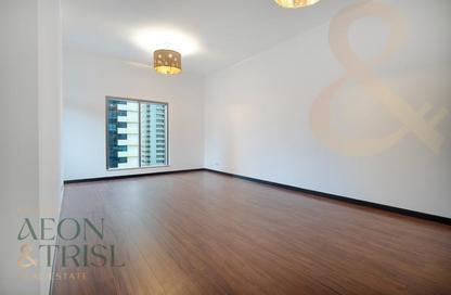Apartment - 1 Bedroom - 2 Bathrooms for rent in Green Lakes Towers - JLT Cluster S - Jumeirah Lake Towers - Dubai