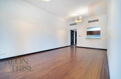 Apartment - 1 Bedroom - 2 Bathrooms for rent in Green Lakes Towers - JLT Cluster S - Jumeirah Lake Towers - Dubai