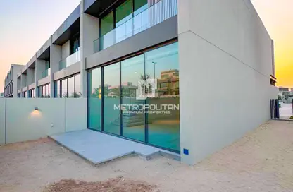 Townhouse - 3 Bedrooms - 3 Bathrooms for sale in Nad Al Sheba Gardens 2 - Nad Al Sheba Gardens - Nad Al Sheba - Dubai