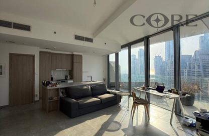 Apartment - 1 - 2 for sale in Stella Maris - Dubai Marina - Dubai