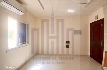 Apartment - Studio - 1 Bathroom for rent in Muwailih Building - Muwaileh - Sharjah