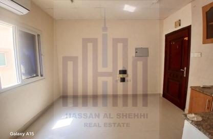 Apartment - Studio - 1 Bathroom for rent in Muwailih Building - Muwaileh - Sharjah