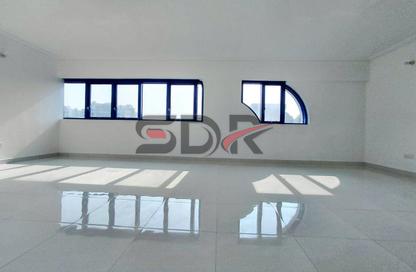 Apartment - 4 Bedrooms - 4 Bathrooms for rent in Al Marjan Tower - Al Falah Street - City Downtown - Abu Dhabi