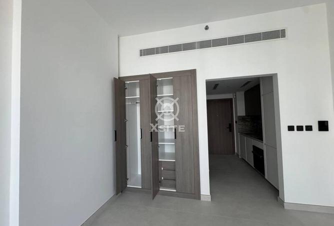 71122141 - Property Image 2