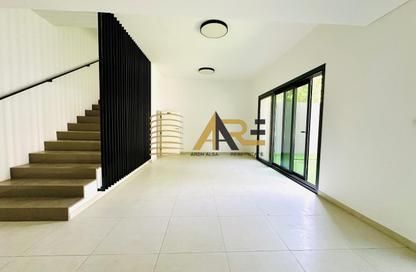 Townhouse - 3 Bedrooms - 4 Bathrooms for rent in Sarab 2 - Aljada - Sharjah
