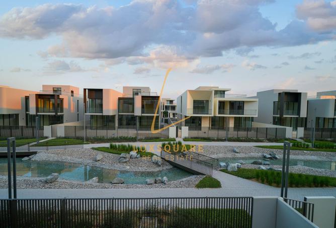 71087092 - Property Main Image