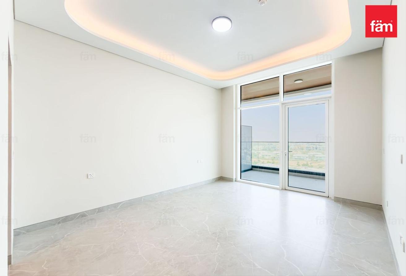 2BR | High Floor | Vacant | Golf Course View photo 19