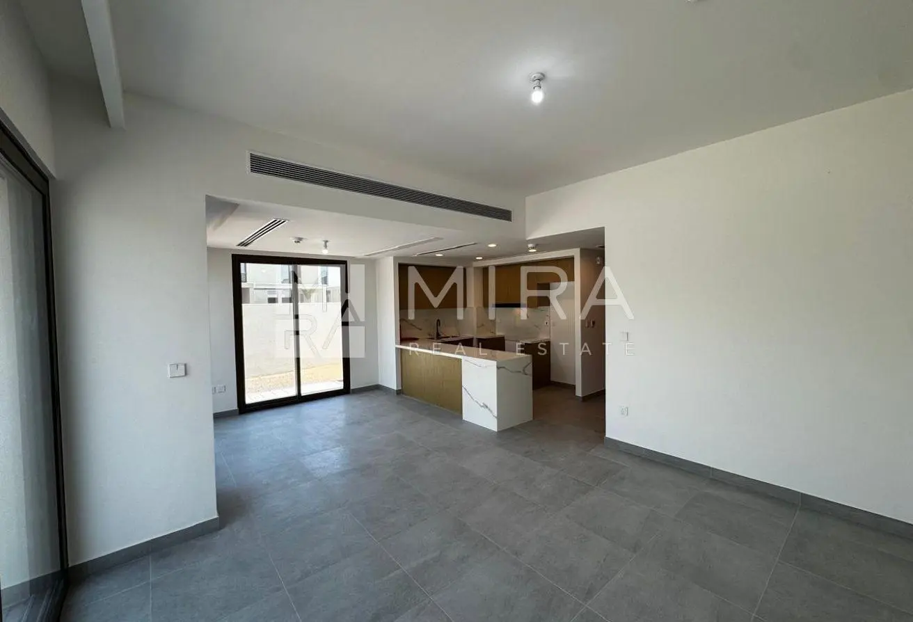 152873428 - Property Main Image