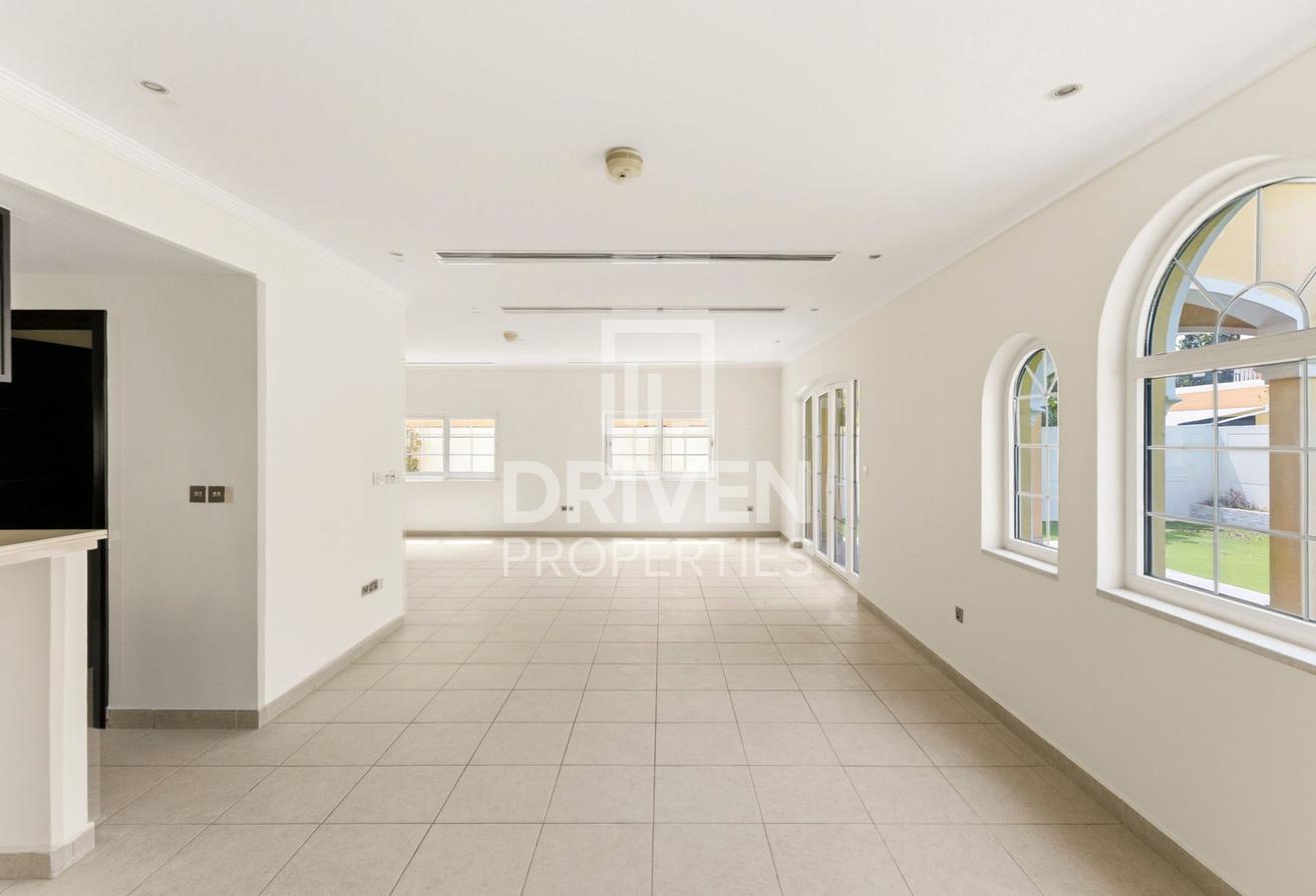 Standalone Villa | Spacious | Mature Garden photo 5