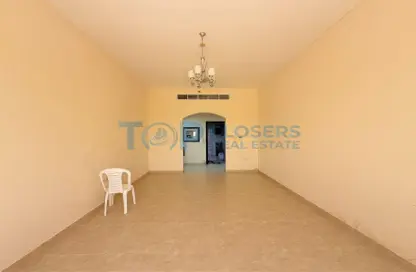 Apartment - 3 Bedrooms - 4 Bathrooms for rent in Al Mraijeb - Al Jimi - Al Ain