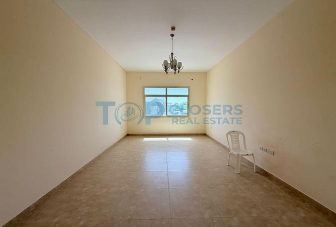98248105 - Property Image 2