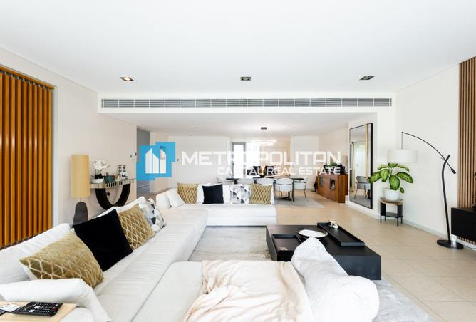 107301456 - Property Image 2