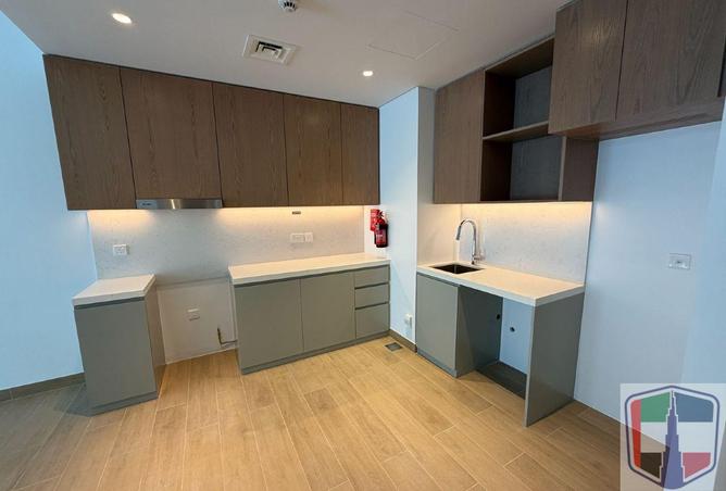 102184508 - Property Image 2