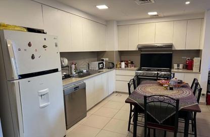 Apartment - 2 - 2 for rent in Zahra Apartments 2B - Zahra Apartments 2 - Zahra Apartments - Town Square - Dubai