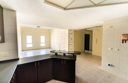 Apartment - 2 Bedrooms - 3 Bathrooms for rent in Building 153 - Contemporary Cluster - Discovery Gardens - Dubai