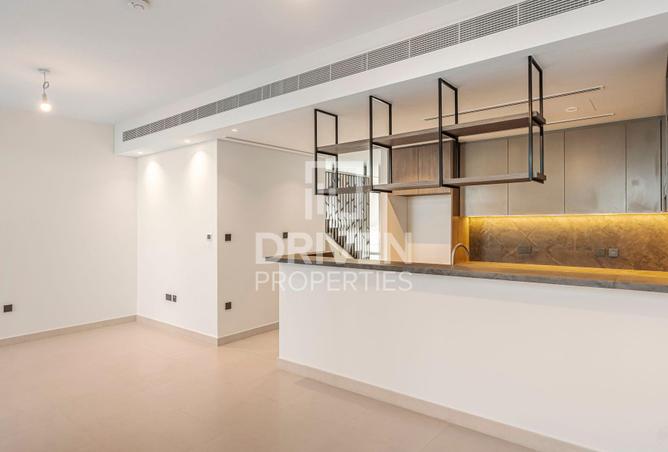 56137832 - Property Image 2