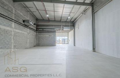 Retail - Studio - 2 Bathrooms for rent in Dubai Industrial City - Dubai
