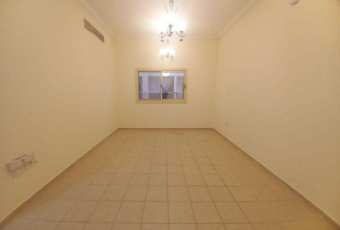 61289823 - Property Main Image