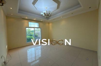 Villa - 4 Bedrooms - 5 Bathrooms for rent in Al Barsha South 1 - Al Barsha South - Al Barsha - Dubai