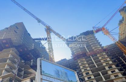 Apartment - Studio - 1 for sale in Golf Views Seven City - JLT Cluster Z - Jumeirah Lake Towers - Dubai