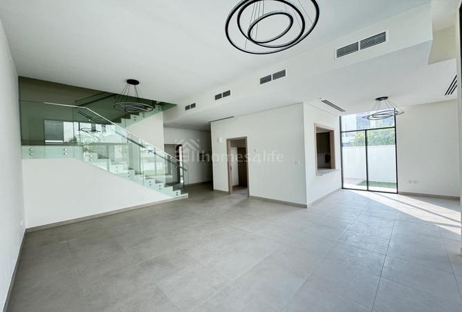 112303571 - Property Image 2